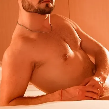 OnlyFans account  rayofsilver avatar 1