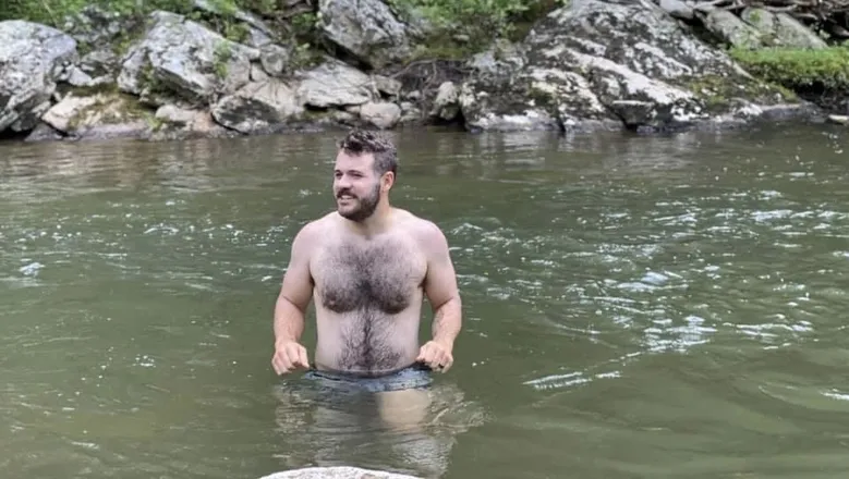OnlyFans cuenta ncwolfycub header 2