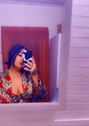 OnlyFans cuenta urbabymom2022 avatar 1
