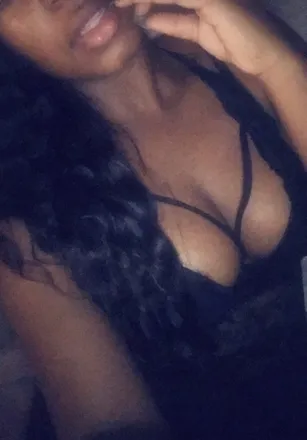 OnlyFans cuenta nicoleeeraeee header 2