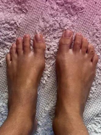 OnlyFans account  feetonlyfeetfeet avatar 1