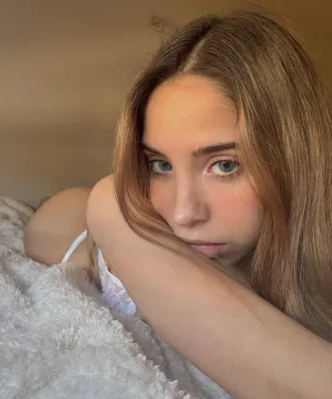 OnlyFans cuenta itsellaxox header 2
