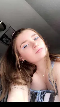 OnlyFans cuenta crybabykylie999 avatar 1