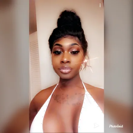 OnlyFans cuenta rosedahunter header 2