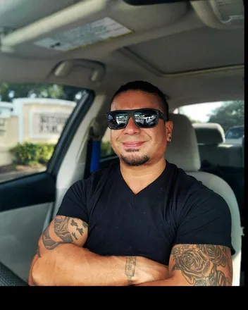 OnlyFans cuenta muffin_man407 header 2