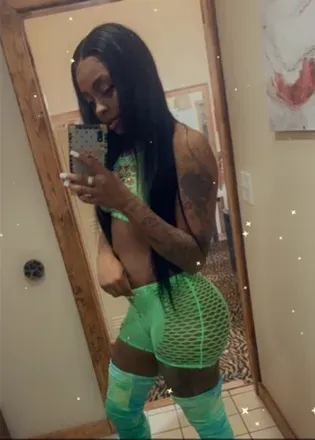 OnlyFans cuenta ikandyqueen avatar 1