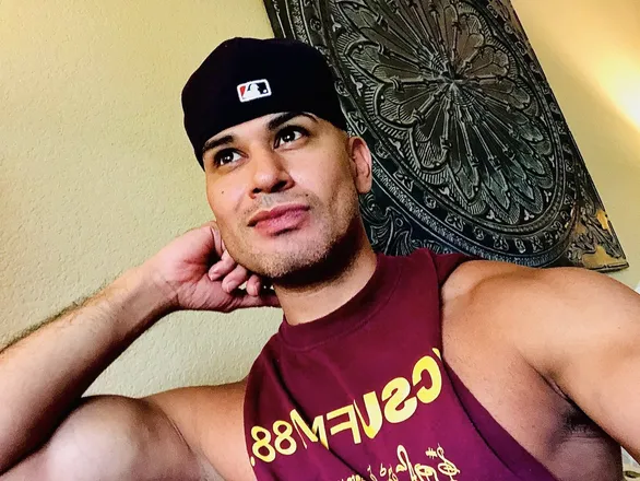 OnlyFans account  rielme header 2