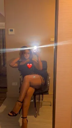 OnlyFans cuenta thaidoll header 2
