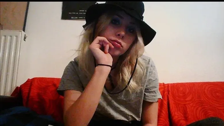 OnlyFans account  cockroachs avatar 1