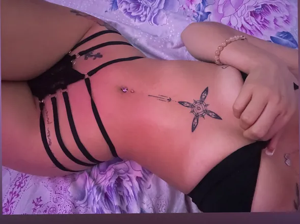 OnlyFans cuenta valentinaprivate01 header 2