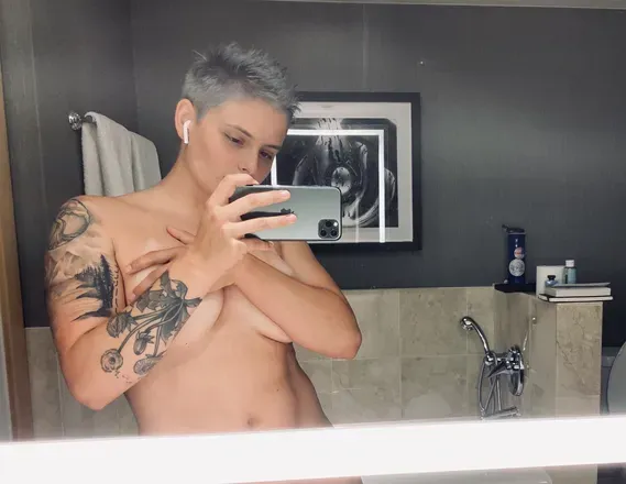 OnlyFans cuenta xoxokroc avatar 1