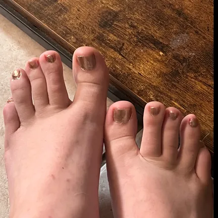 OnlyFans account  footsiewithtootsie header 2