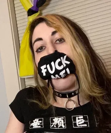 OnlyFans account  devidionne header 2