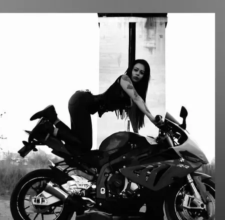 OnlyFans cuenta 77777ay header 2