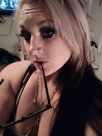 OnlyFans cuenta tr3sdayze header 2