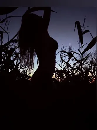 OnlyFans cuenta littlecowgirl avatar 1