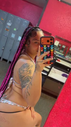 OnlyFans cuenta smileyls header 2