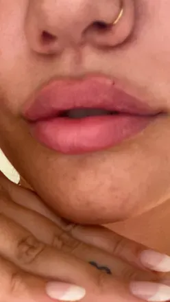 OnlyFans cuenta andreane977 avatar 1