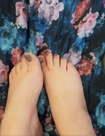 OnlyFans cuenta kinky_feet20 header 2