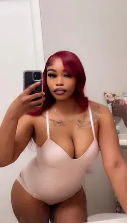 OnlyFans cuenta herprivateroom27 avatar 1
