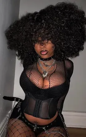 OnlyFans cuenta virgoat0825 avatar 1