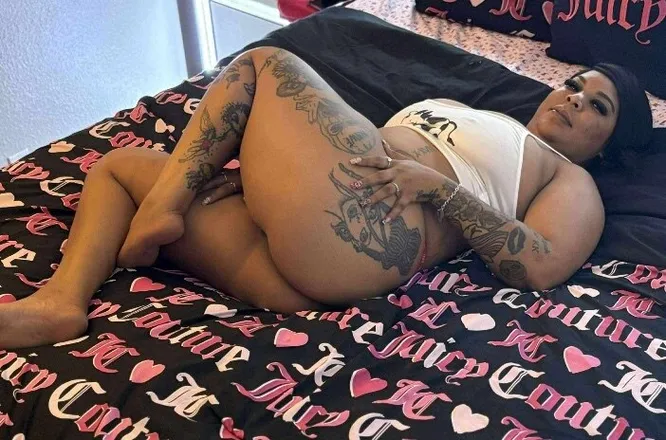 OnlyFans cuenta peachesstarr20 header 2