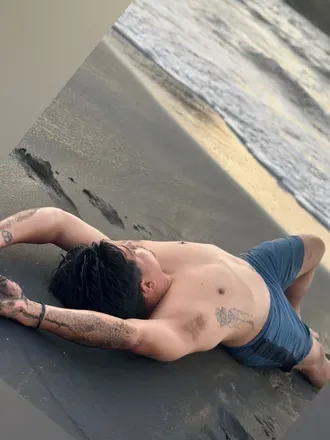 OnlyFans account  monchis041197 avatar 1
