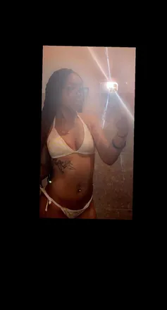 OnlyFans cuenta whereismamaa header 2