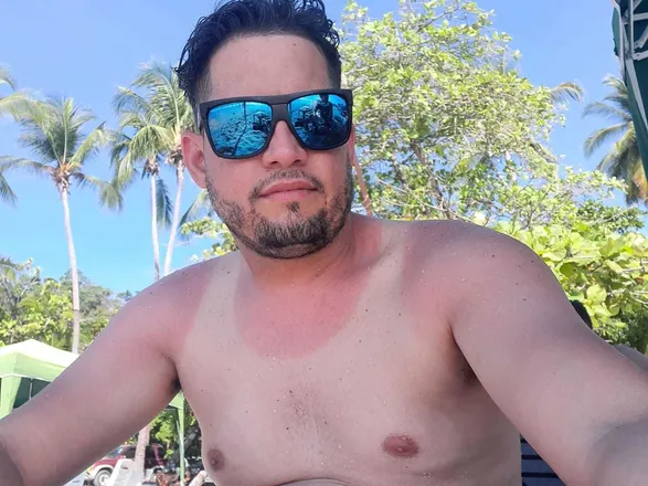 OnlyFans cuenta u81925143 header 2