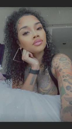 OnlyFans cuenta latenightcreeptv header 2