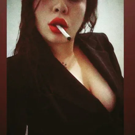 OnlyFans cuenta floriflowerels header 2