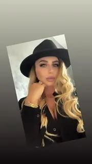OnlyFans cuenta sexyblondchanel header 2