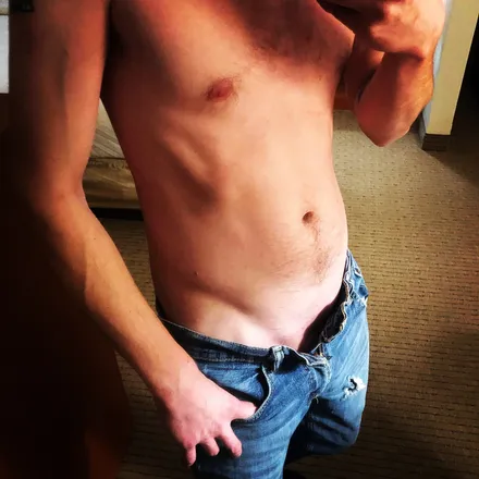 OnlyFans cuenta brokemechanic header 2