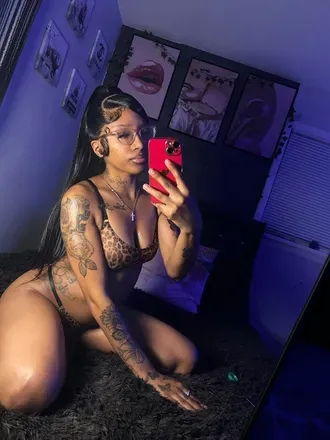 OnlyFans cuenta caramelbaby33 avatar 1