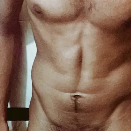 OnlyFans cuenta youngnnhung avatar 1