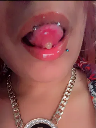 OnlyFans cuenta lareina830 avatar 1