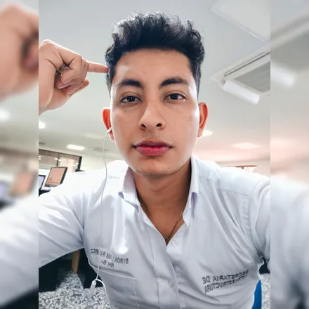 OnlyFans cuenta lara.lara98 header 2