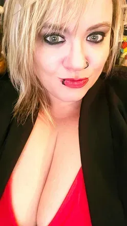 OnlyFans cuenta nerdgirl2020 avatar 1