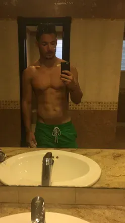 OnlyFans cuenta izzydoesit_xxx avatar 1