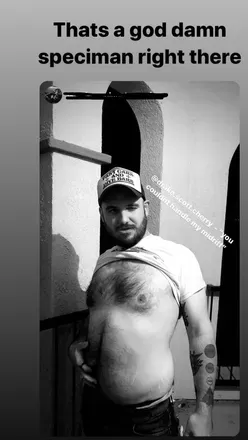 OnlyFans cuenta noturboyfriendyet avatar 1