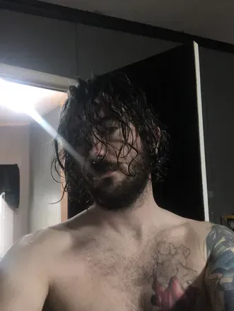 OnlyFans cuenta dad_bod_with_a_rod avatar 1