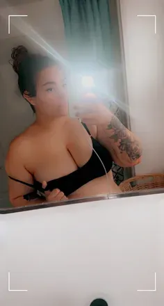 OnlyFans cuenta spanishqueenandamorking avatar 1