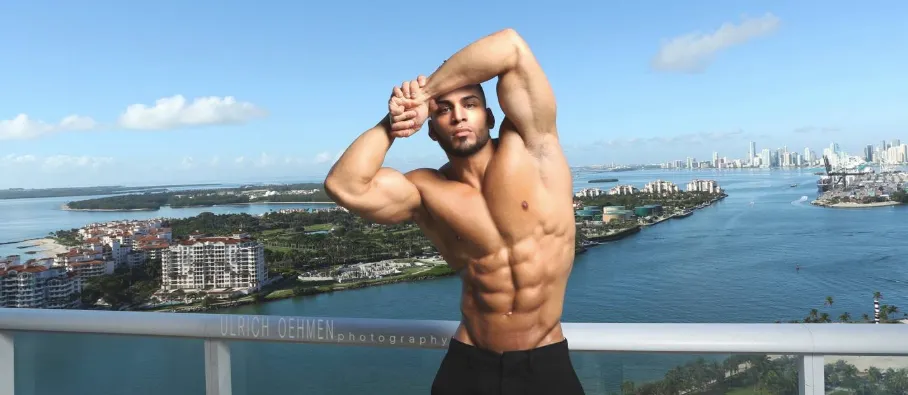 OnlyFans account  gerardo_gabriel header 2
