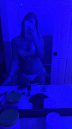 OnlyFans cuenta maggieslove header 2