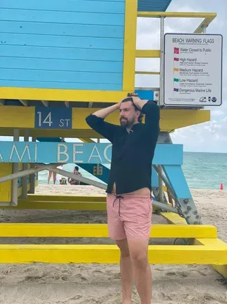 OnlyFans account  bernalguita header 2