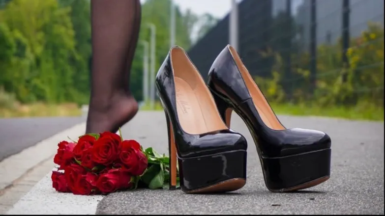 OnlyFans cuenta freakyfeetxxxox header 2