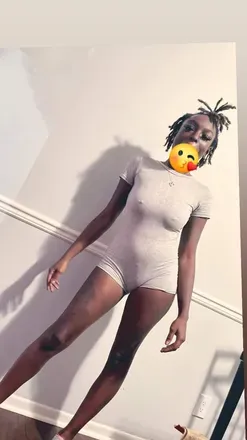 OnlyFans cuenta khokolatedutchez header 2