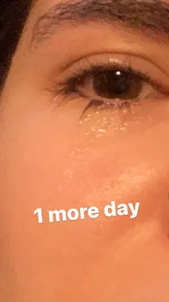OnlyFans account  crying4u header 2
