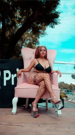 OnlyFans account  elizabethlaraoficial avatar 1