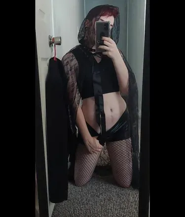 OnlyFans account  thicc_slots avatar 1